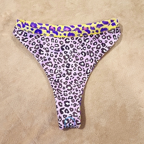 Cheeta Print High Waisted Moana Bikini Bottom - Picture 2 of 3